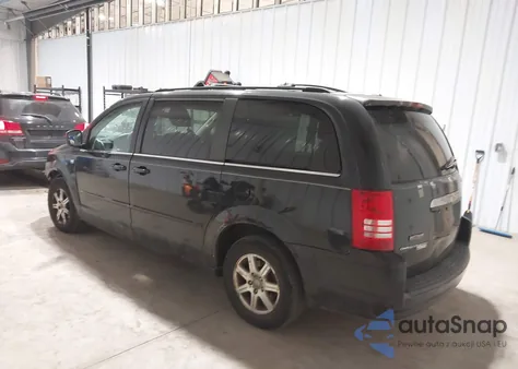 2008 Chrysler Town & Country Touring from USA, damaged, VIN 2A8HR54P88R716796